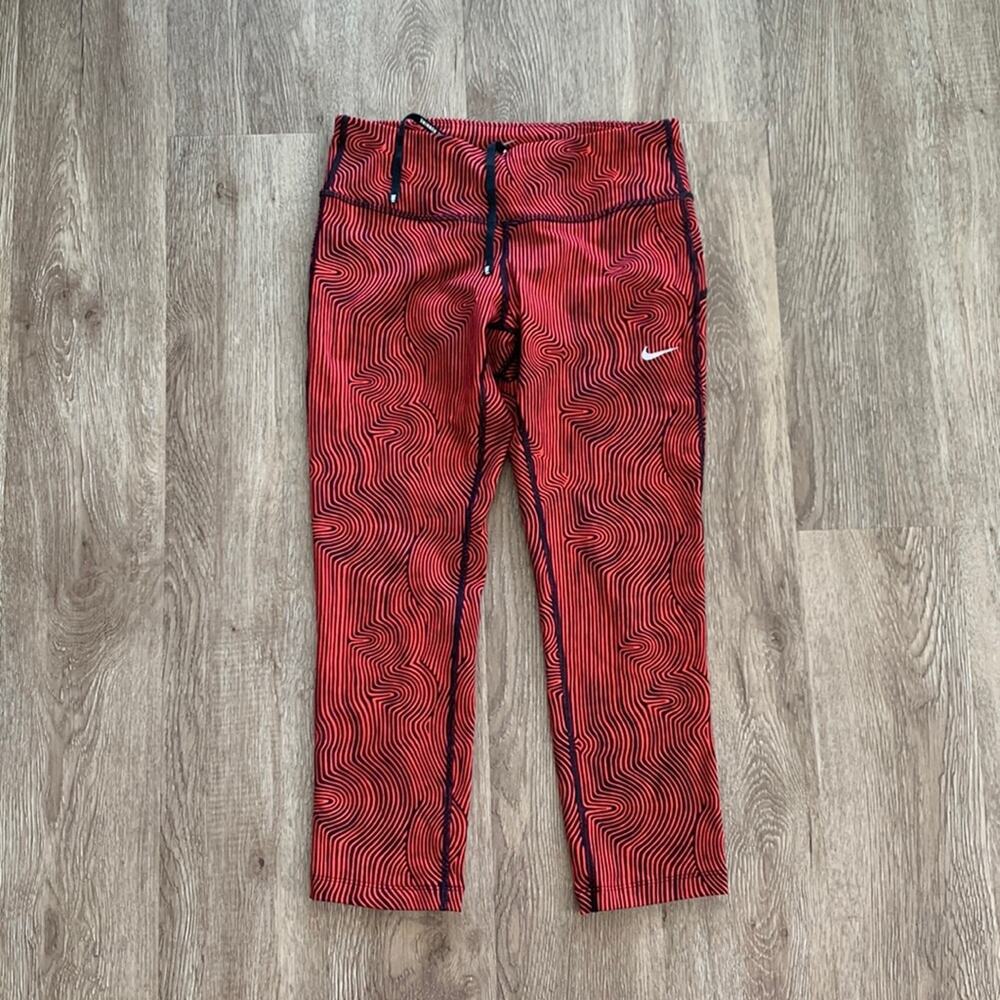 Nike Zen Epic Run Crop Legging Red & Black Printed Small High Rise Compressive